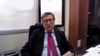 Chiusa la storica Farmacia Degli Incurabili di Napoli