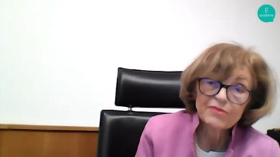 Le farmacie un presidio indispensabile per la gente durante il Covid-19