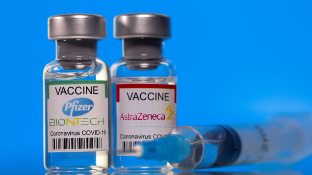Vaccini Pfizer Astrazeneca