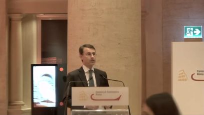 Mandelli: “L’azienda farmaceutica italiana è un valore aggiunto per il nostro Paese”